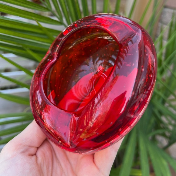 Vintage Murano Red Glass Ashtray, Mid century Modern home decor - Picture 5 of 11